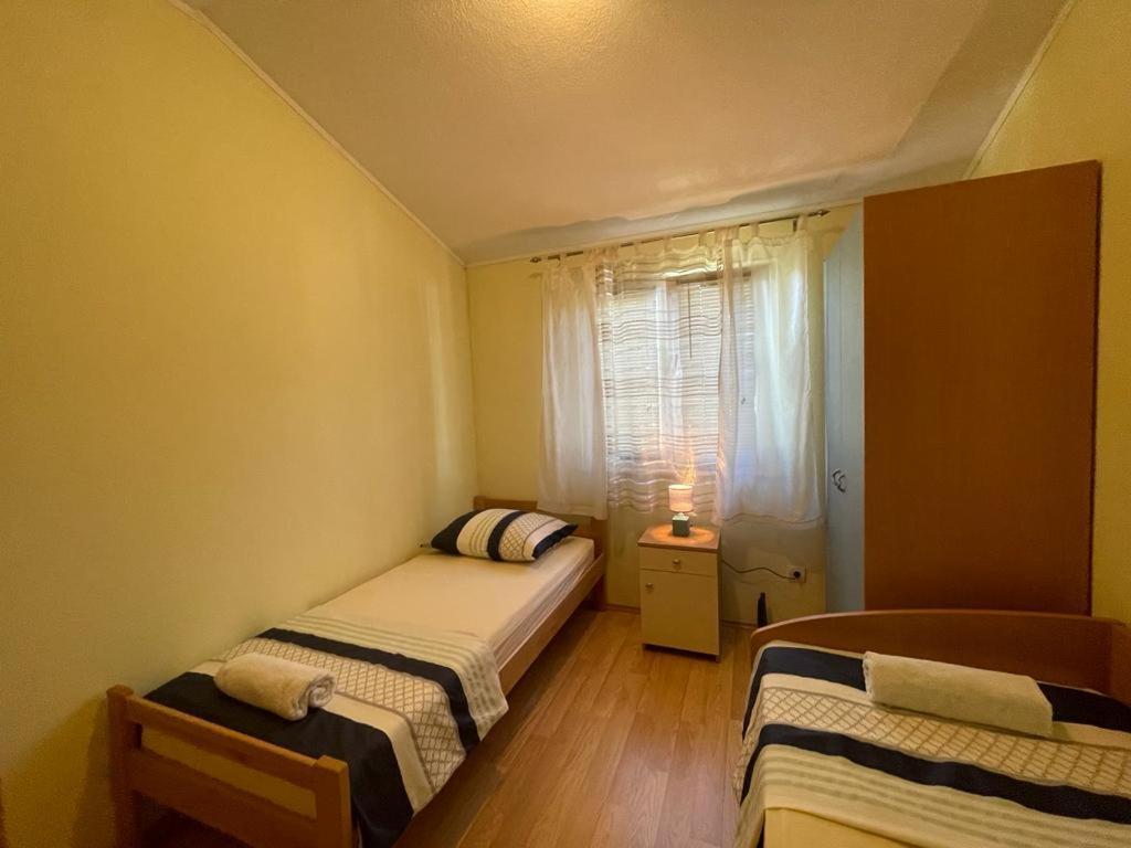 Apartment Edita Plano Trogir Eksteriør billede