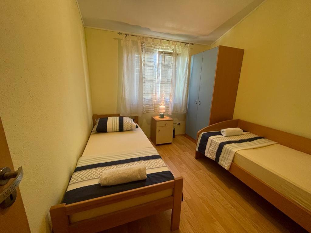 Apartment Edita Plano Trogir Eksteriør billede